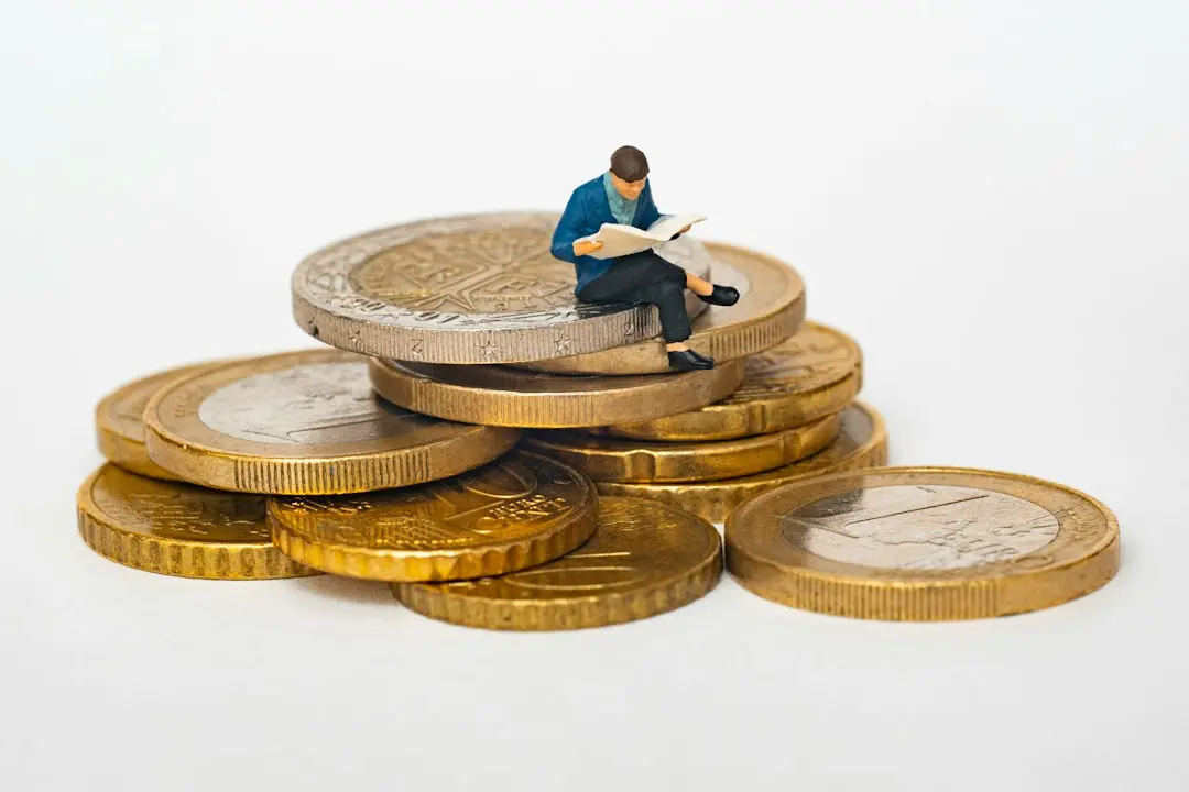 Politica dictează economia, nu invers
