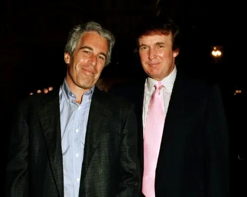 Judecătorul a respins cu prejudiciu plângerea lui Trump împotriva Wall Street Journal