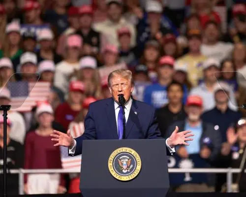 Trump anulează mitingurile din Iowa și Kansas: schimbare majoră de strategie republicană