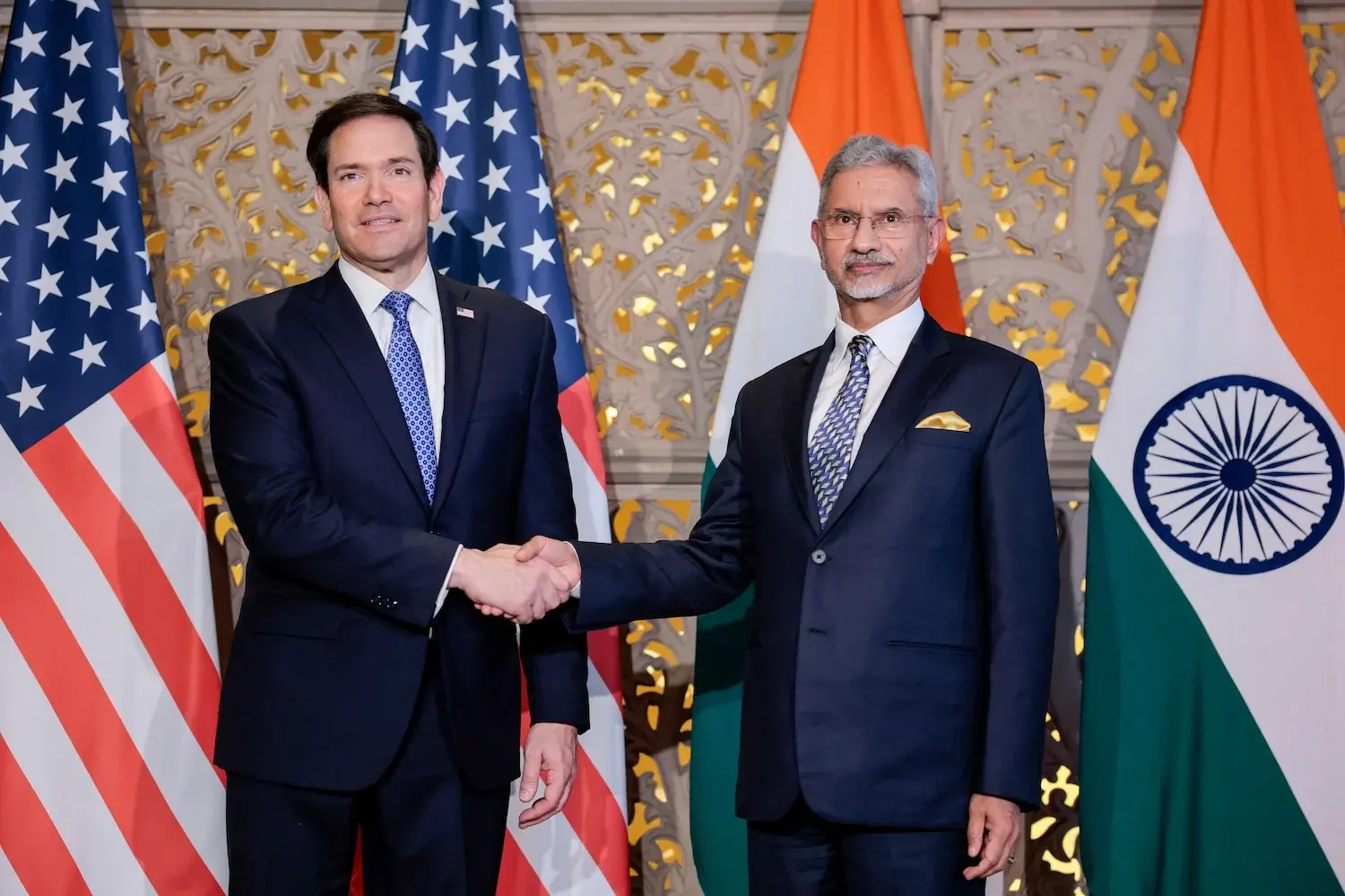 SUA și India: O Vizită Diplomatică Axată pe Comerț, Nu pe Politică
